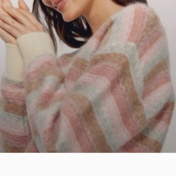 Aritzia Wilfred Cadence Soft Pastel Striped Mohair Blend Sweater (size XXS) - Picture 2 of 11